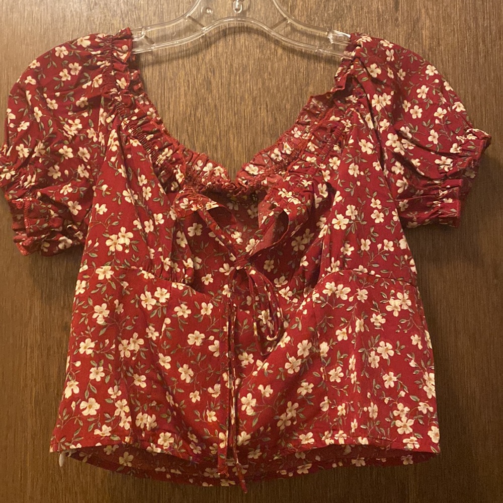 womens medium shein cropped blouse